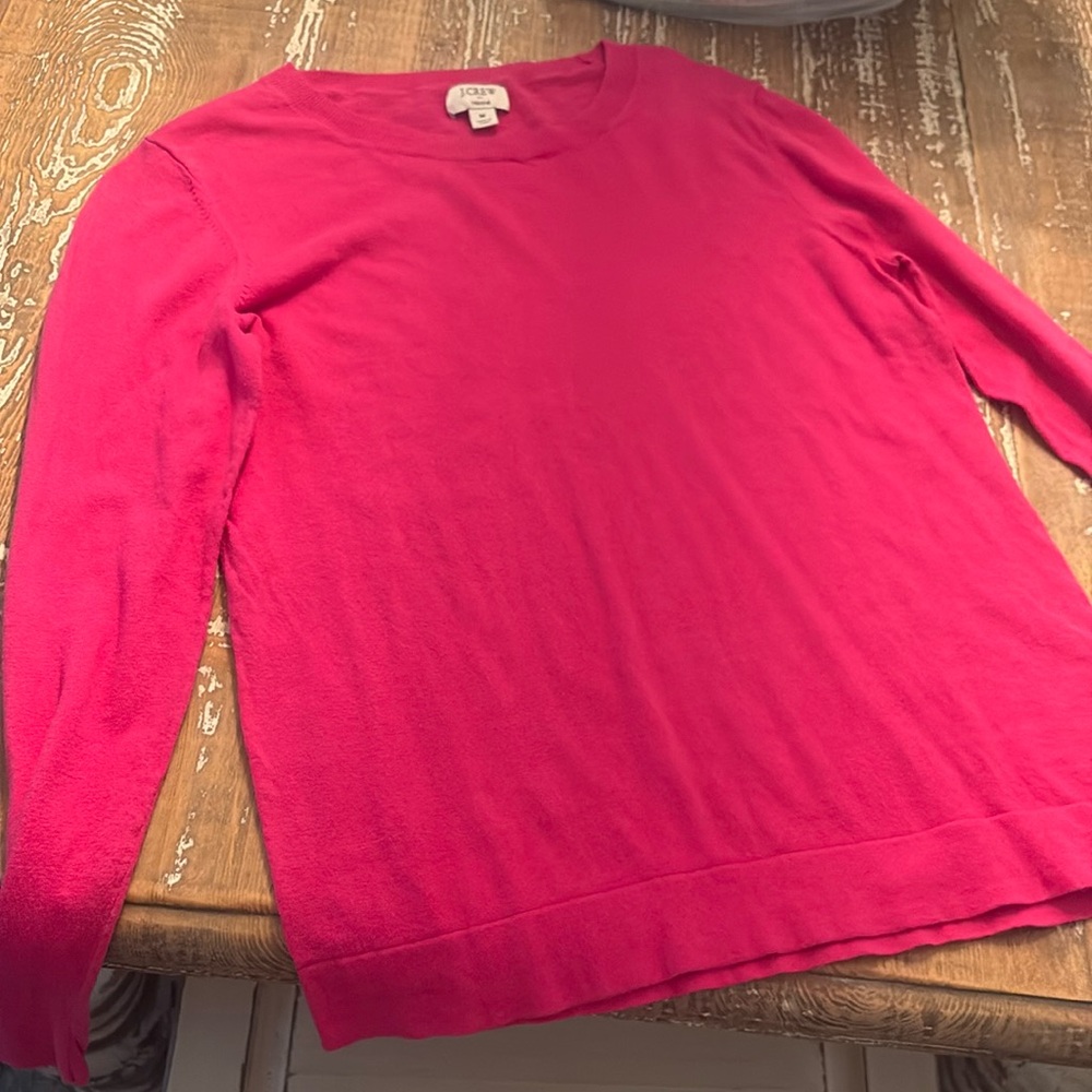 Super light weight sweater/tee worn maybe once!!